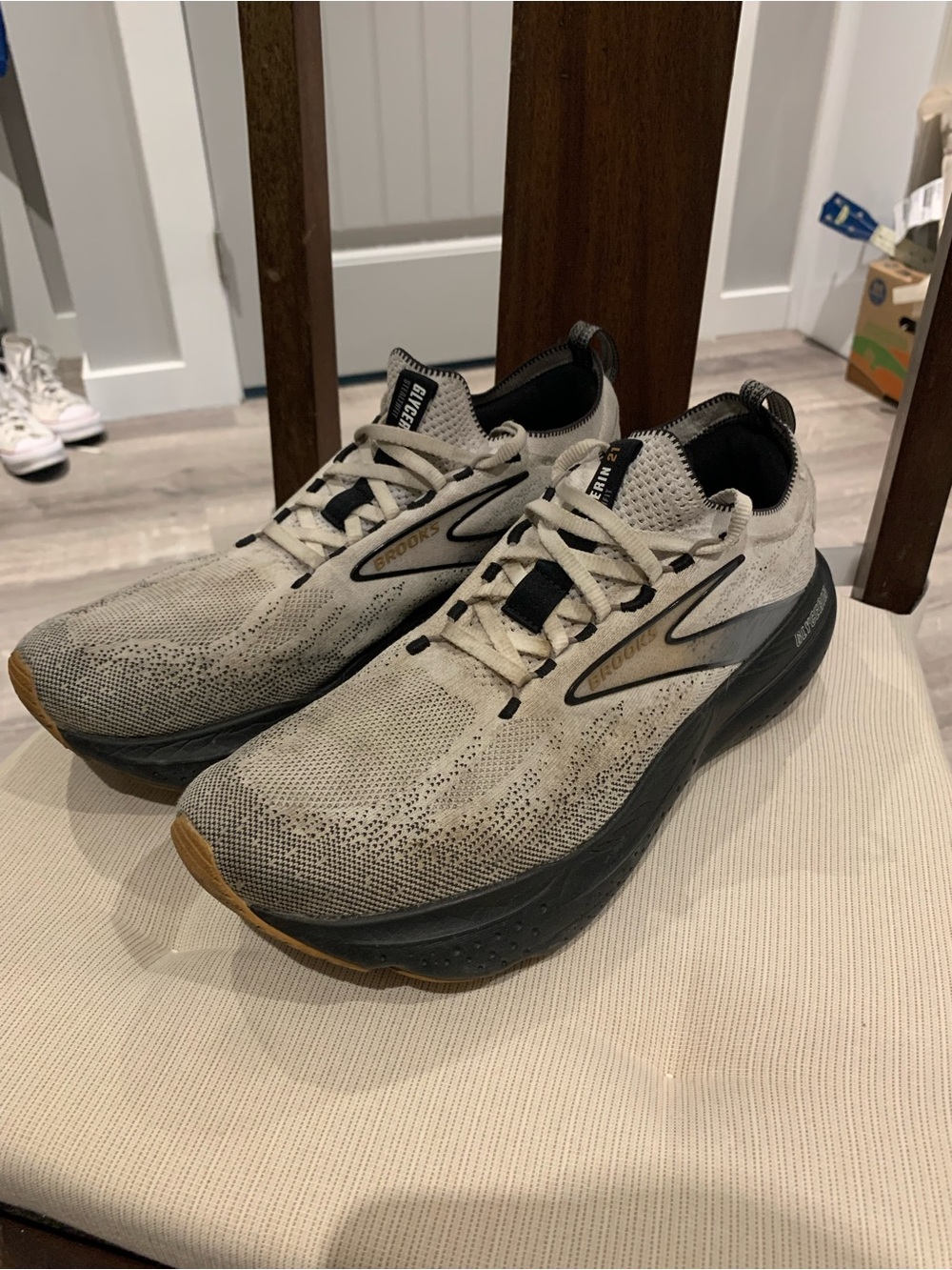 Brooks Glycerin 21 cookies and cream